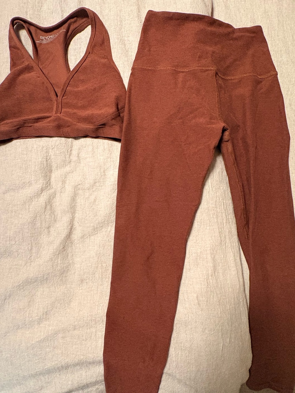 Beyond Yoga High-Waist Leggings & Matching Bra Set in Rich Chestnut Brown